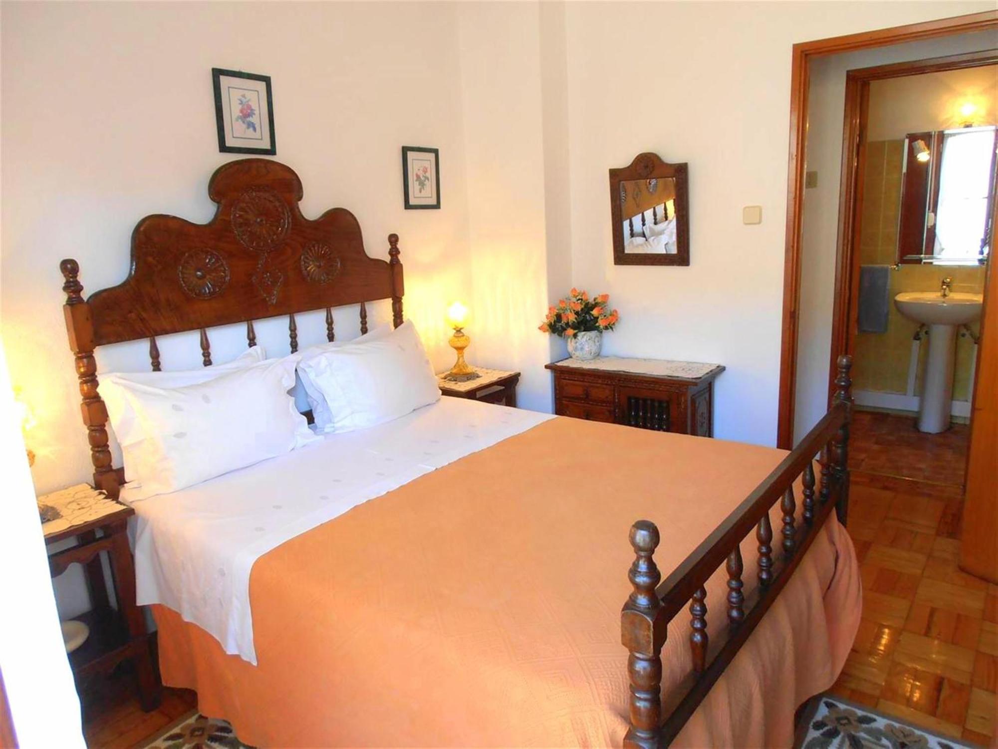 Solar Dos Carvalhos - Apartamentos De Turismo Nazaré Room photo